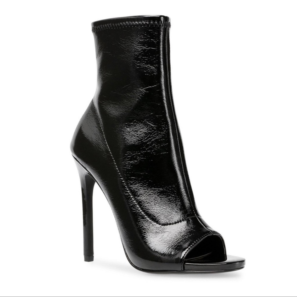 Elettra Black Patent Steve Madden - Size 9.5 NEW